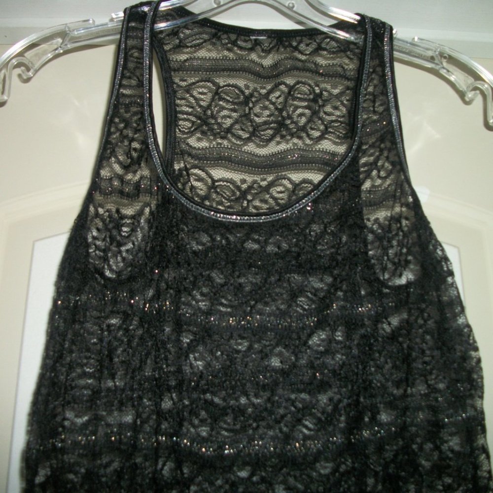 VINTAGE STRETCHY BLACK LACEY GLITTER TANK M